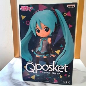 Hatsune Miku Q-POSKET FIG VER A